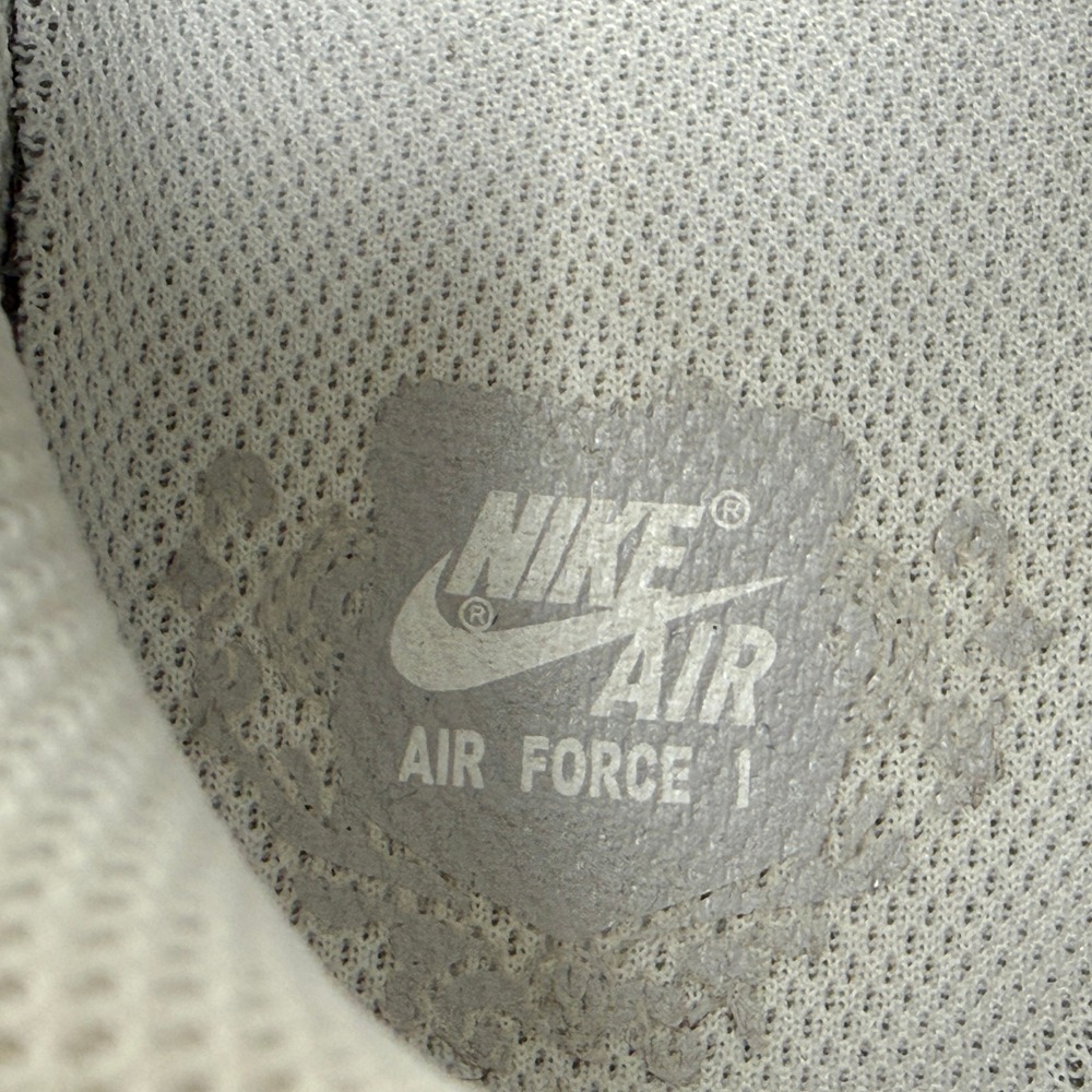 Nike Air Force 1 '07 Women's 9.5 White Low Top Sneakers DD8959-100 - Picture 14 of 16